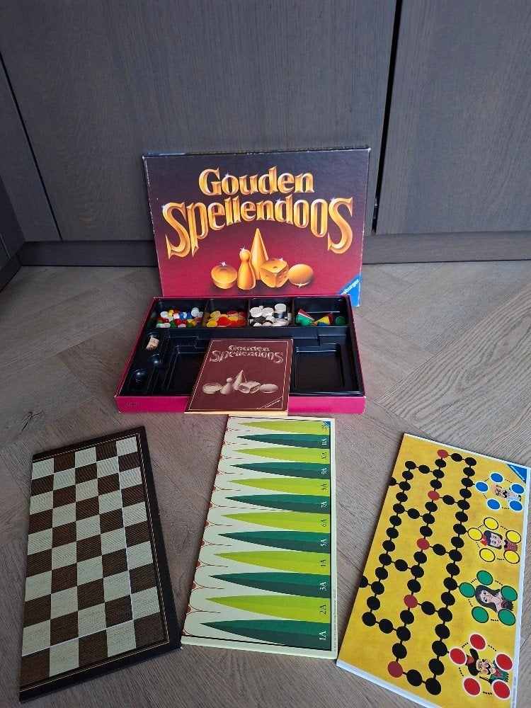 Complete vintage Gouden Spellen Doos (ravensburger), Hobby en Vrije tijd, Ophalen of Verzenden, Zo goed als nieuw