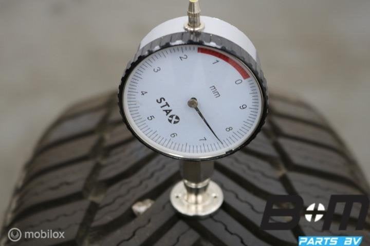 2 x 2055516 91H Michelin Alpin 6 met 6mm 205 55 16, Gebruikt, 16 inch