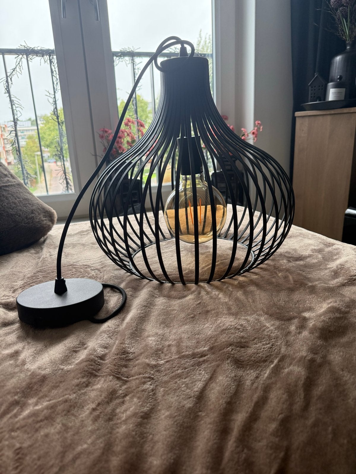 Zwarte draadlamp met E27 fitting - Modern design, Huis en Inrichting, Ophalen, Zo goed als nieuw, Metaal, E27 (groot)