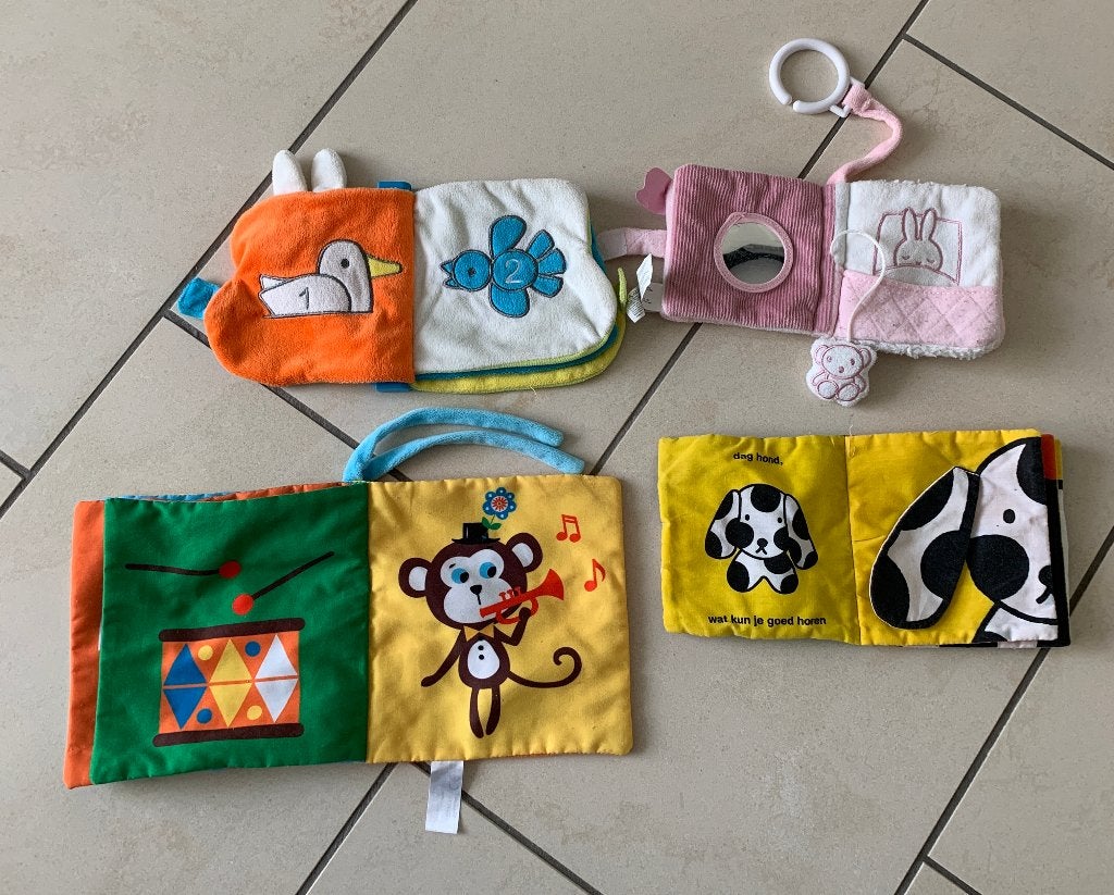 babyboekjes sensorisch speelgoed, Ophalen of Verzenden, Gebruikt, Overige typen