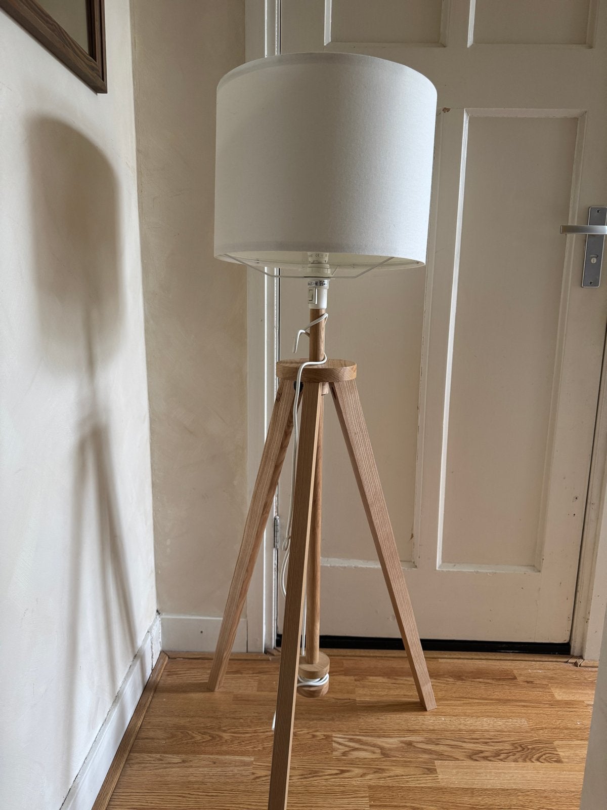IKEA Lauters staande lamp - Goede staat, Huis en Inrichting, Lampen | Vloerlampen, Ophalen, Gebruikt, 100 tot 150 cm, E27 (groot)