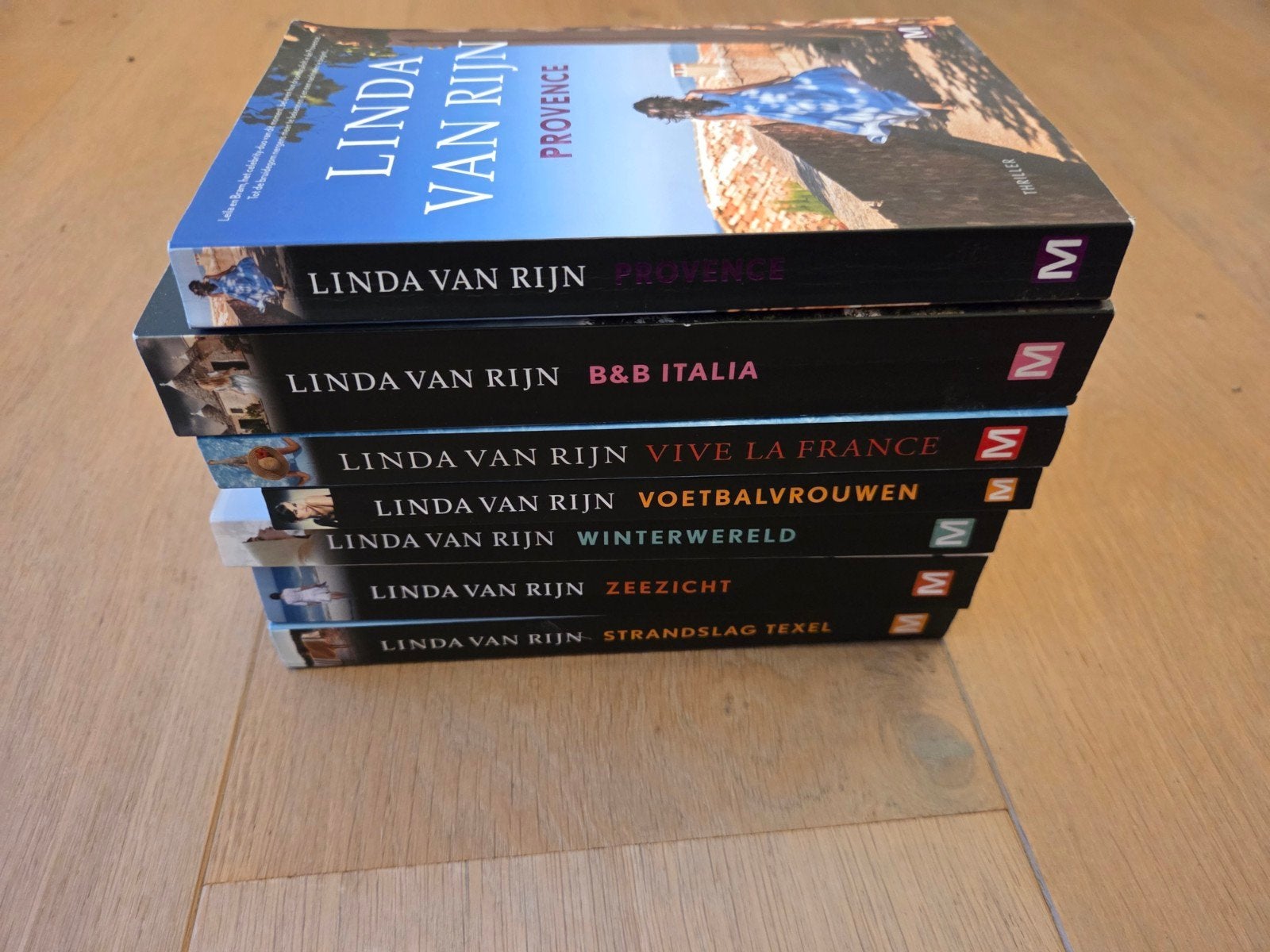 boeken Linda van Rijn, Alle leeftijden, Ophalen, Zo goed als nieuw, Overige genres