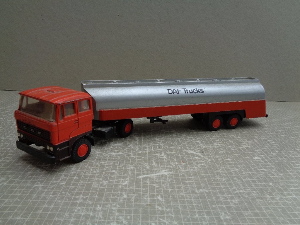 lion daf 28001e gen tanktrailer, Ophalen of Verzenden, Zo goed als nieuw, Bus of Vrachtwagen, Lion Toys