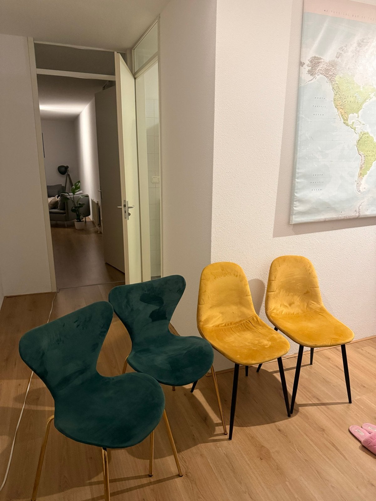 Set van 4 stoelen: 2 groen, 2 geel - Zo goed als nieuw, Ophalen, Overige kleuren, Zo goed als nieuw, Vier