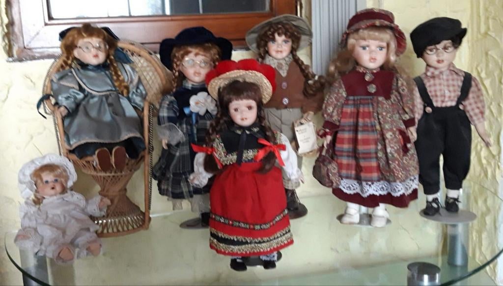 Verschillende poppen, Ophalen of Verzenden, Pop