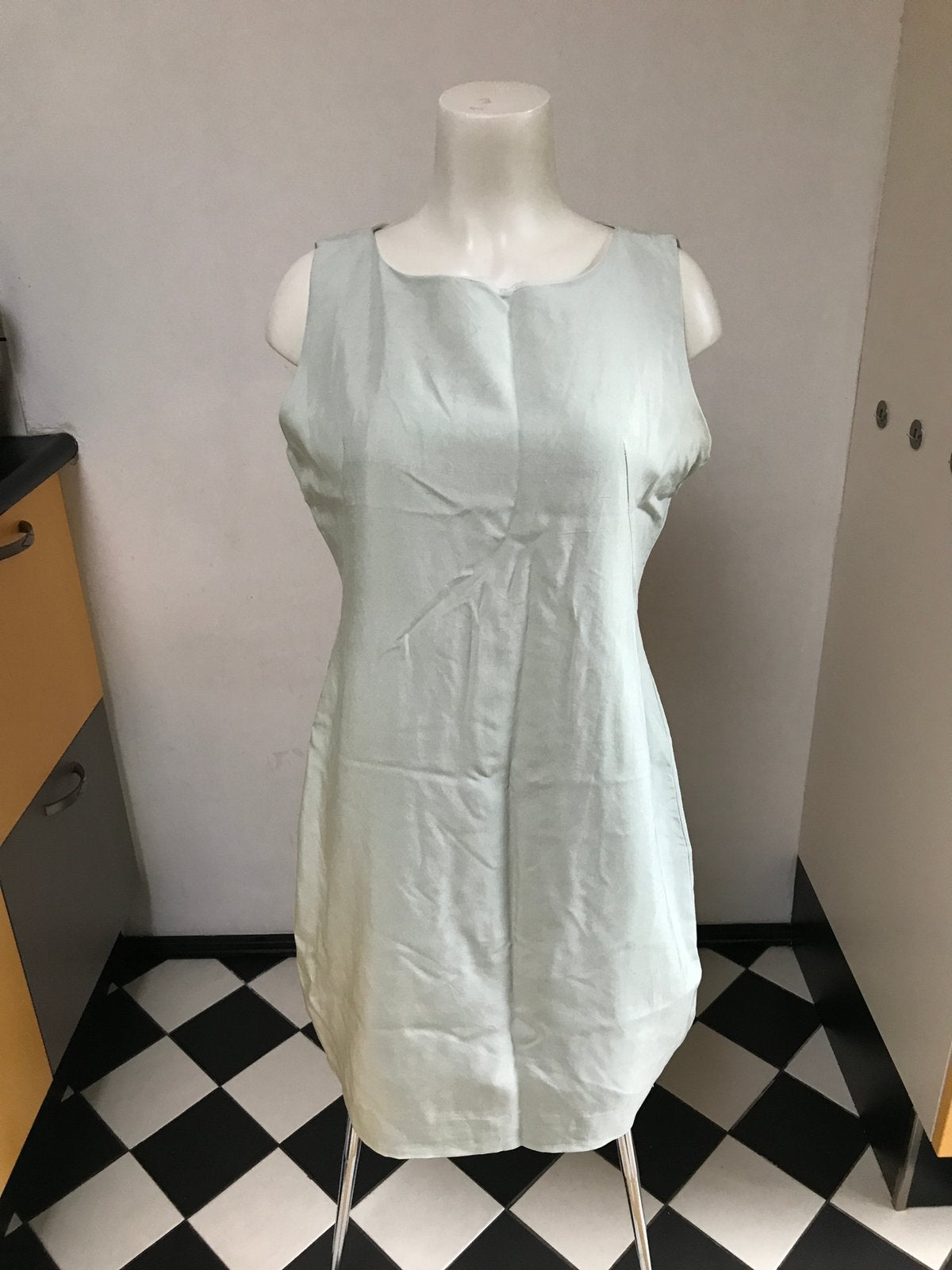 Bill blass vintage designer jurk lichtgroen mint, Kleding | Dames, Jurken, Zo goed als nieuw, Maat 38/40 (M), Groen, Knielengte