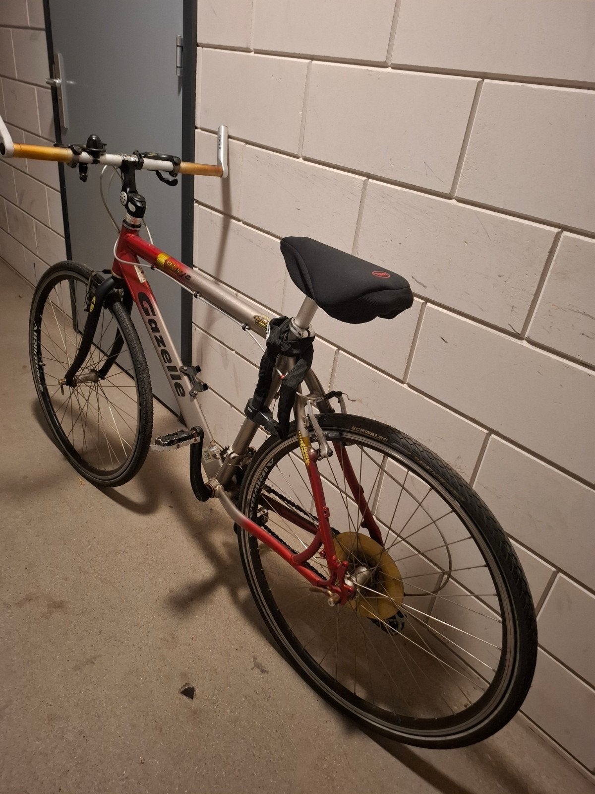 Gazelle fiets - opknappen, Ophalen, 28 inch, Gebruikt, Velgrem