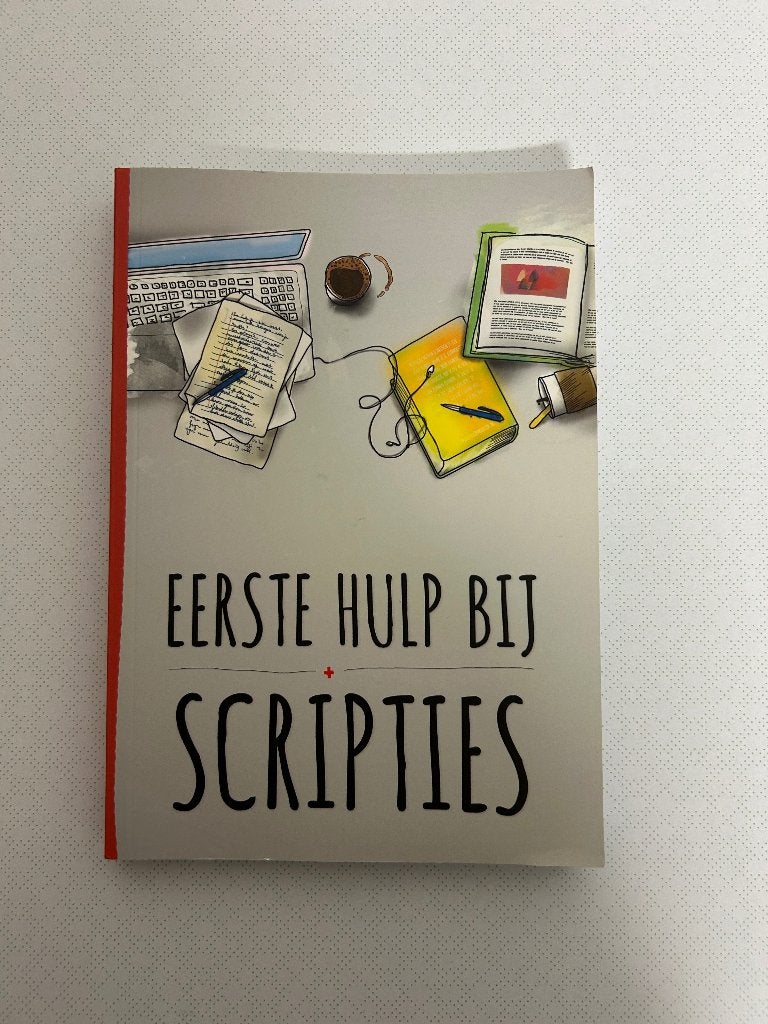 Boek eerste hulp bij scripties, Niet van toepassing, Diverse auteurs, Ophalen of Verzenden, Zo goed als nieuw