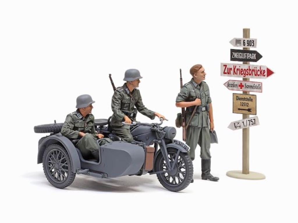 Tamiya	35384	Zündapp KS600 Motorcycle & Sidecar	1/35, Verzenden, Nieuw, 1:32 tot 1:50, Italeri