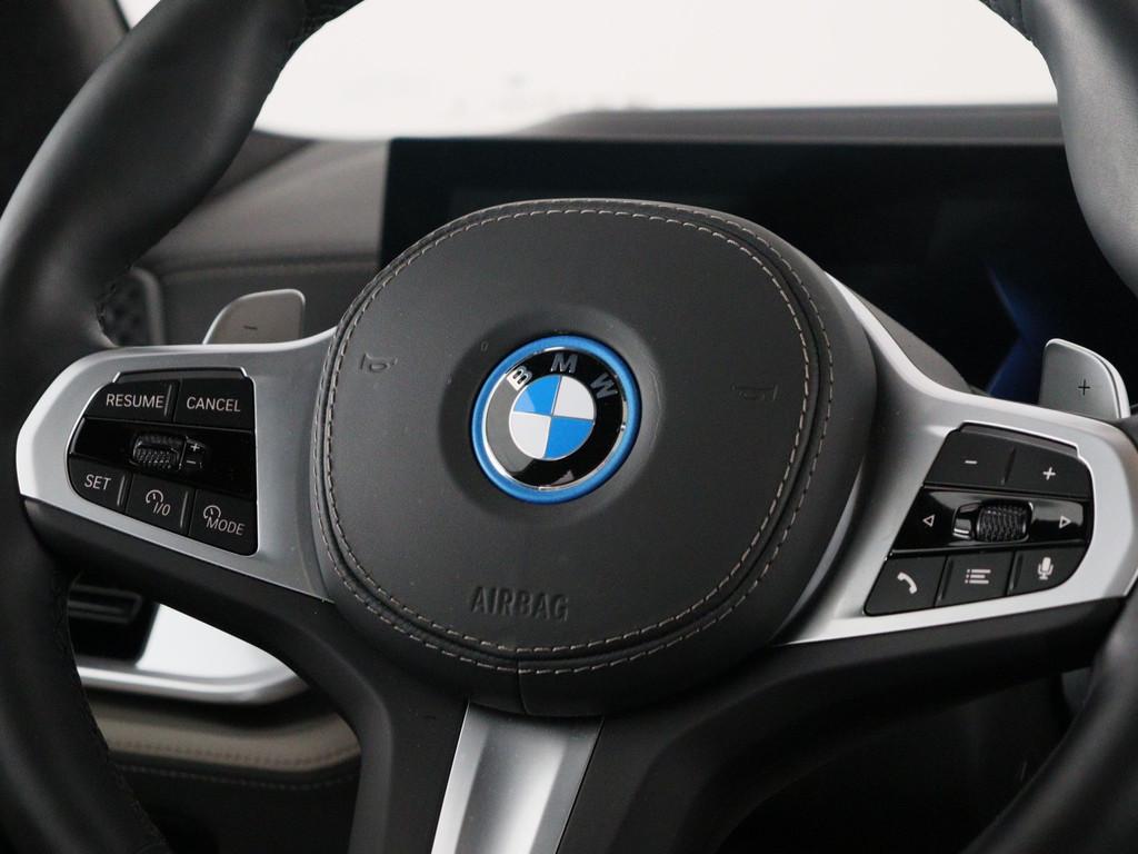 BMW X5 xDrive50e (bj 2025, automaat), Gebruikt, 2395 kg, Met garantie (alle), Overige brandstoffen