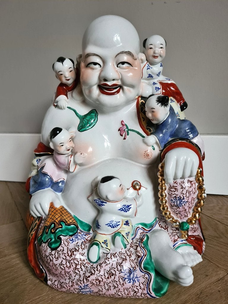 Grote Chinese Porseleinen Boeddha met 5 Kinderen, Antiek en Kunst, Ophalen of Verzenden