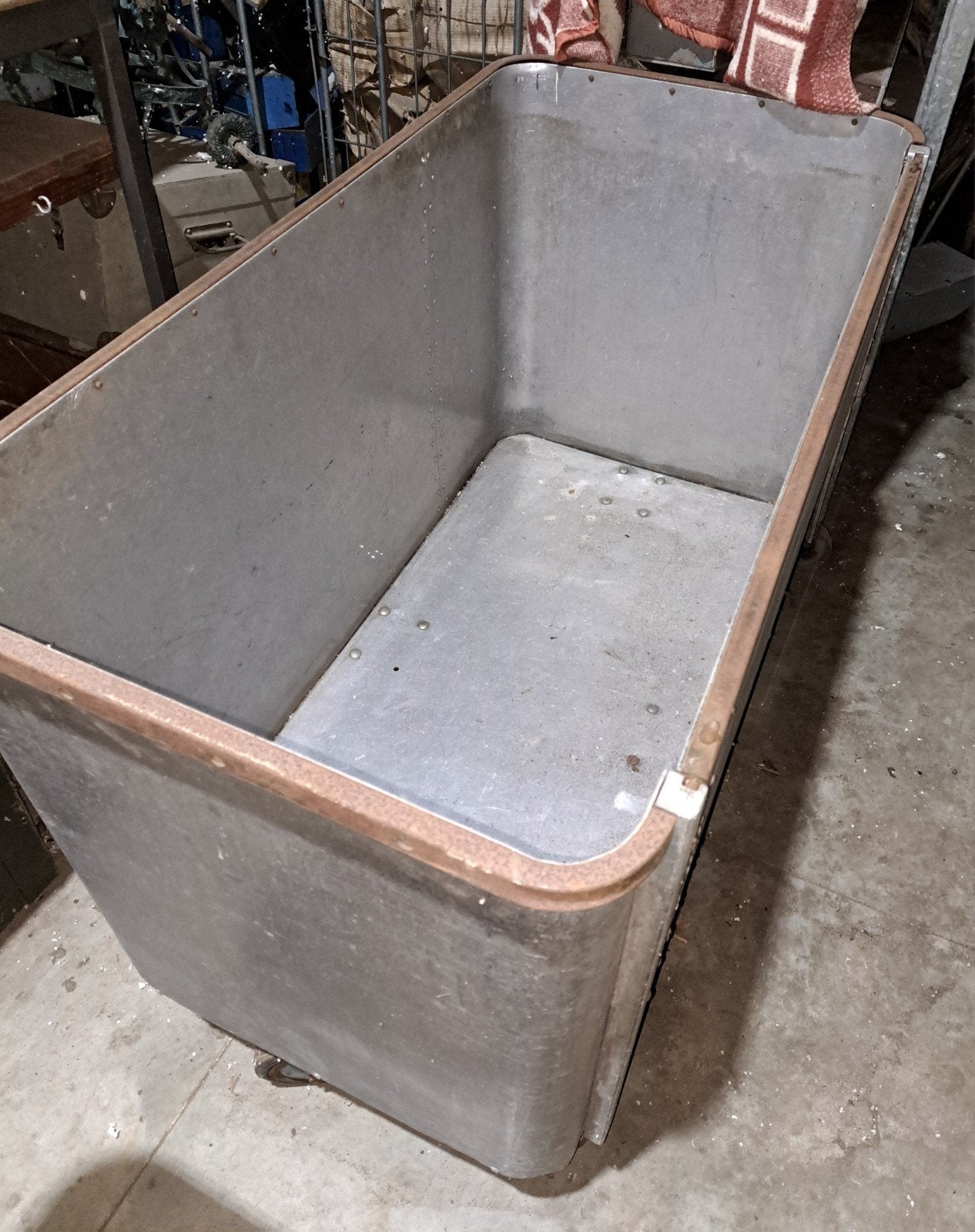 kar karren aluminium waskarren decoratie, Ophalen