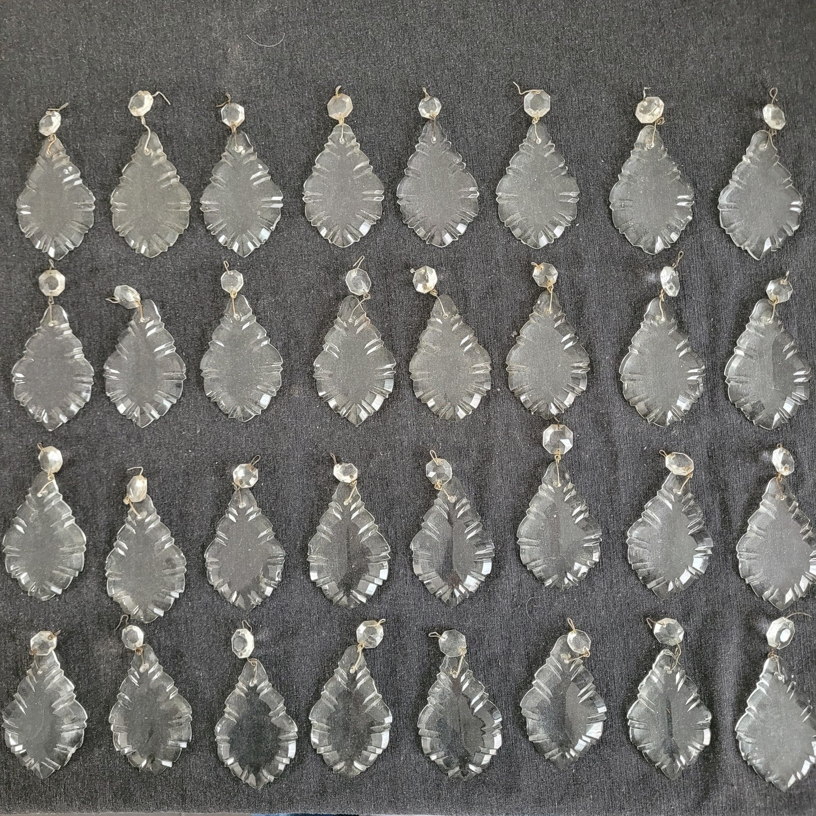 32 grote pegels diamant bladvorm onderdelen kroonluchter, Huis en Inrichting, Ophalen of Verzenden, Gebruikt, Glas