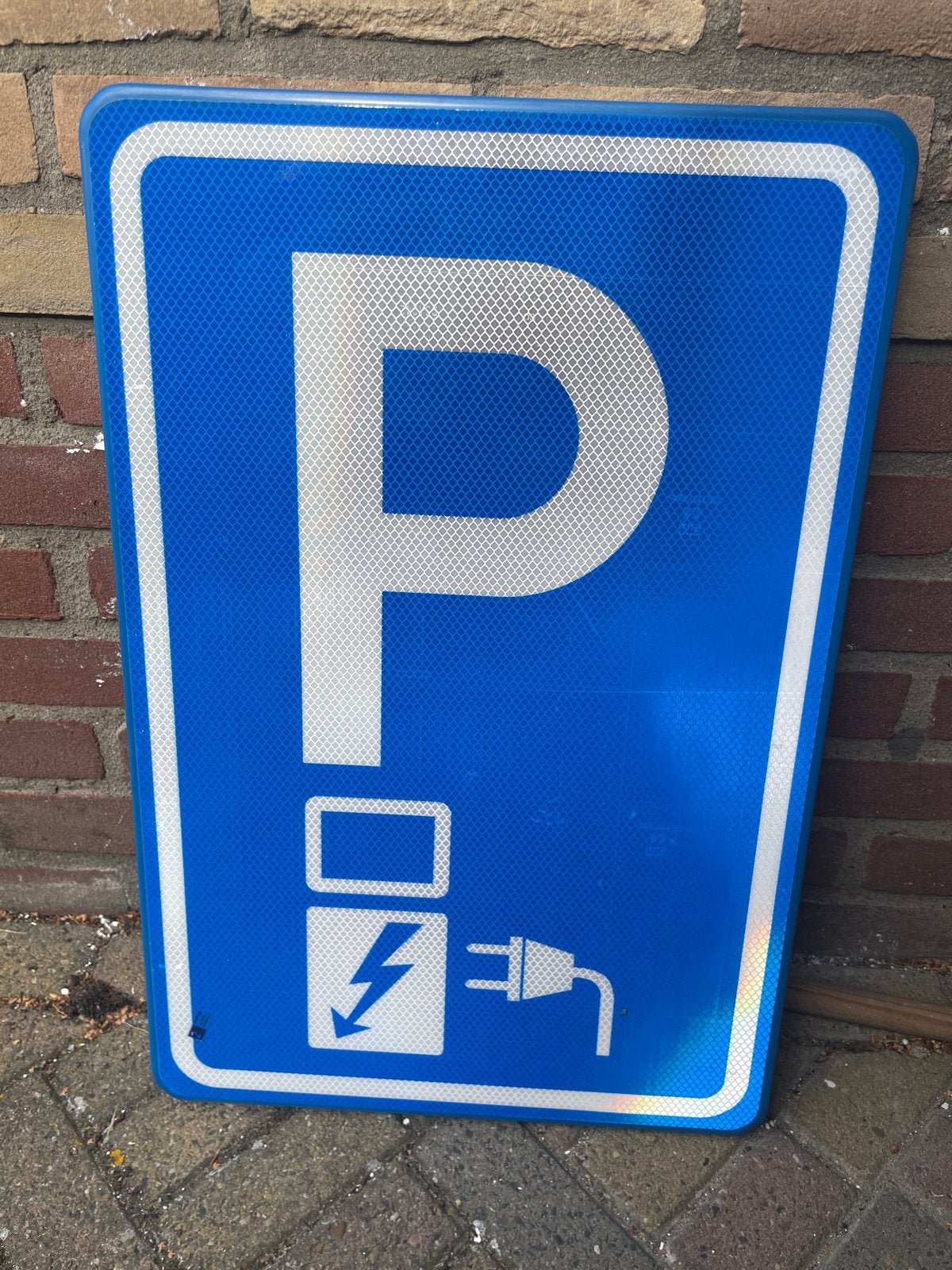 Parkeerbord elektrische auto met ophangsysteem, Ophalen of Verzenden