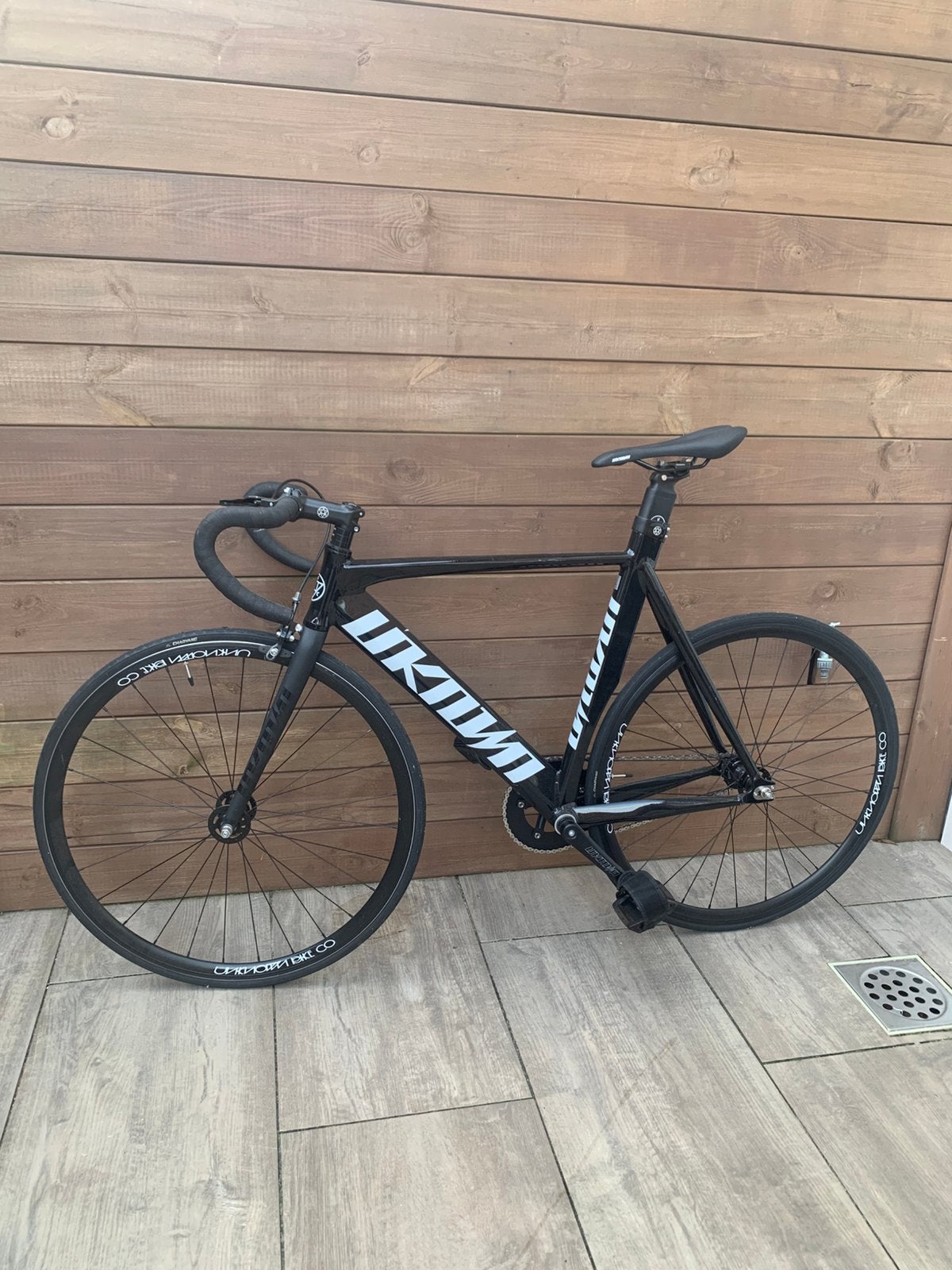 UNKNOWN SINGULARITY ZWART | FIXED GEAR & SINGLE SPEED BIKE, Overige merken, Minder dan 10 versnellingen, Ophalen of Verzenden
