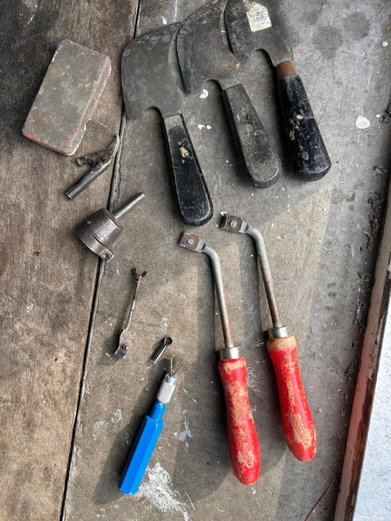 Diverse stoffeerders gereedschap vloerenleggers, Verzenden, Gebruikt