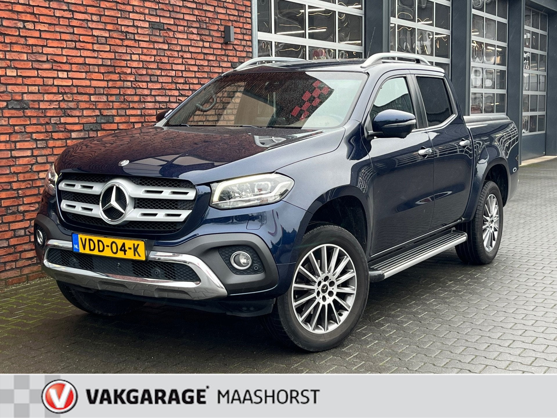 Mercedes-Benz X-klasse 250 d 4-MATIC Progressive BTW 360Ca, Gebruikt, Blauw, Leder, Diesel