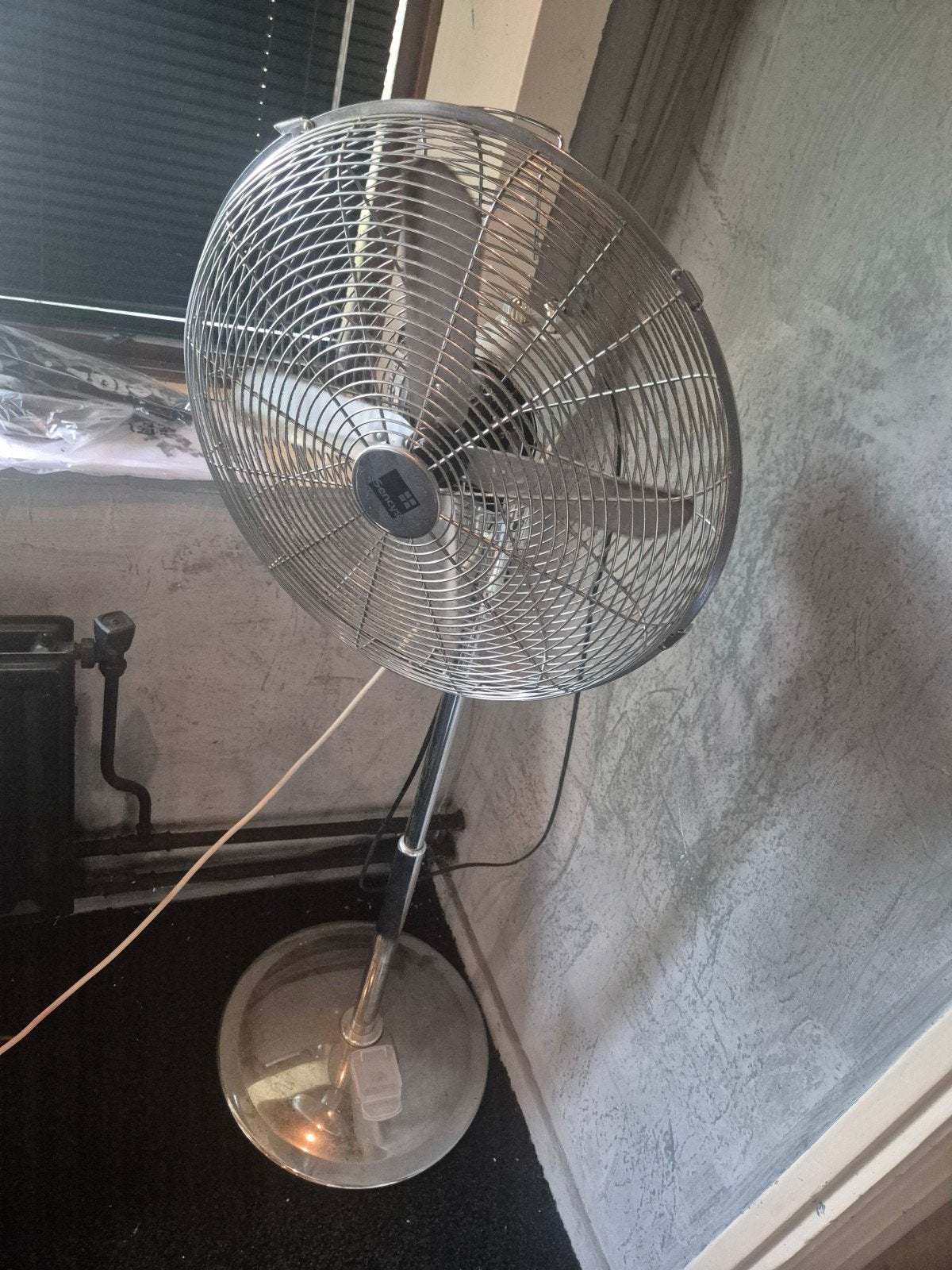 Sencys Statiefventilator 120cm - Krachtige Koeling, Ophalen, Gebruikt, Statiefventilator