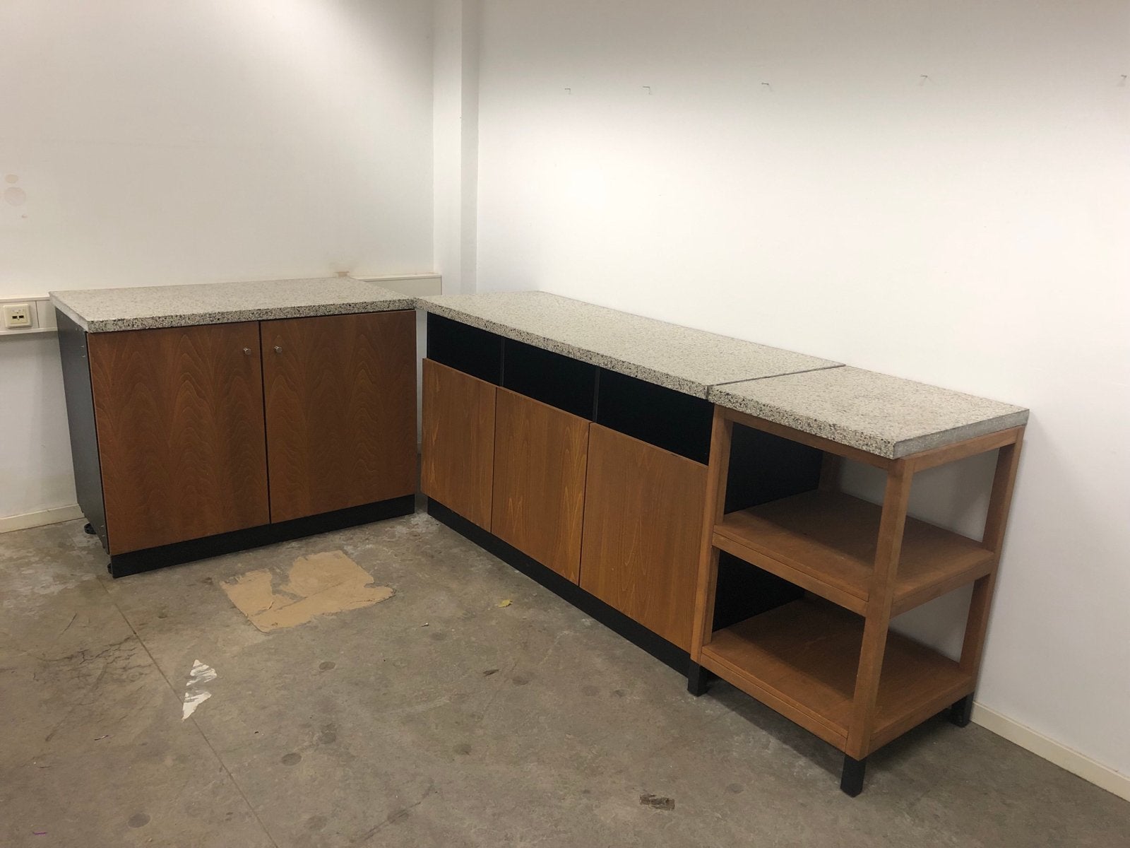 € 200.- complete Keuken hoekopstelling met natuursteen blad, Gebruikt, Bruin, Ophalen of Verzenden, 200 cm of meer