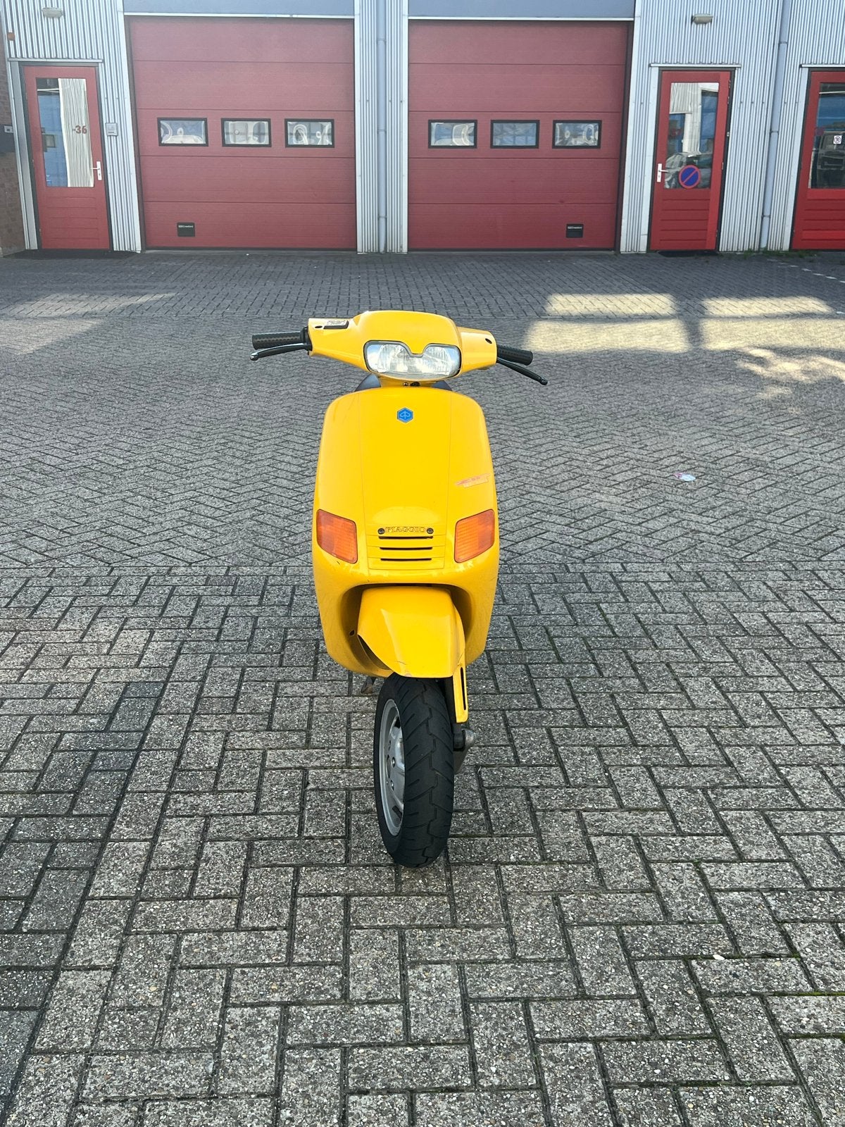 Piaggio Zip Fastrider - Geel, Gebruikt, Overige modellen, Maximaal 45 km/u, Ophalen of Verzenden