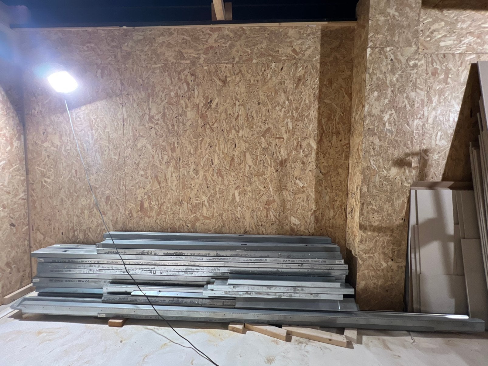 Knauf Metal Stud profielen – goede staat, Ophalen, Gebruikt