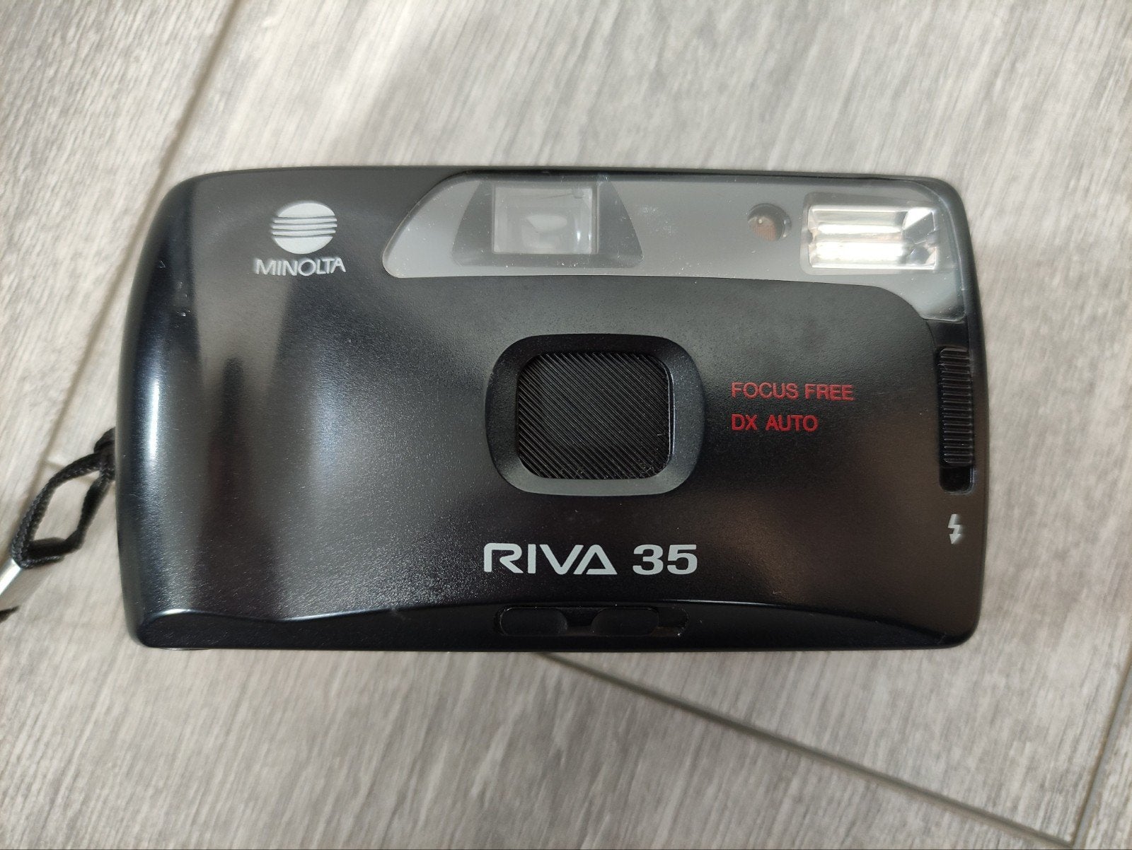 Minolta riva 35 camera met tasje (werkend), Audio, Tv en Foto, Ophalen of Verzenden, Compact, Minolta