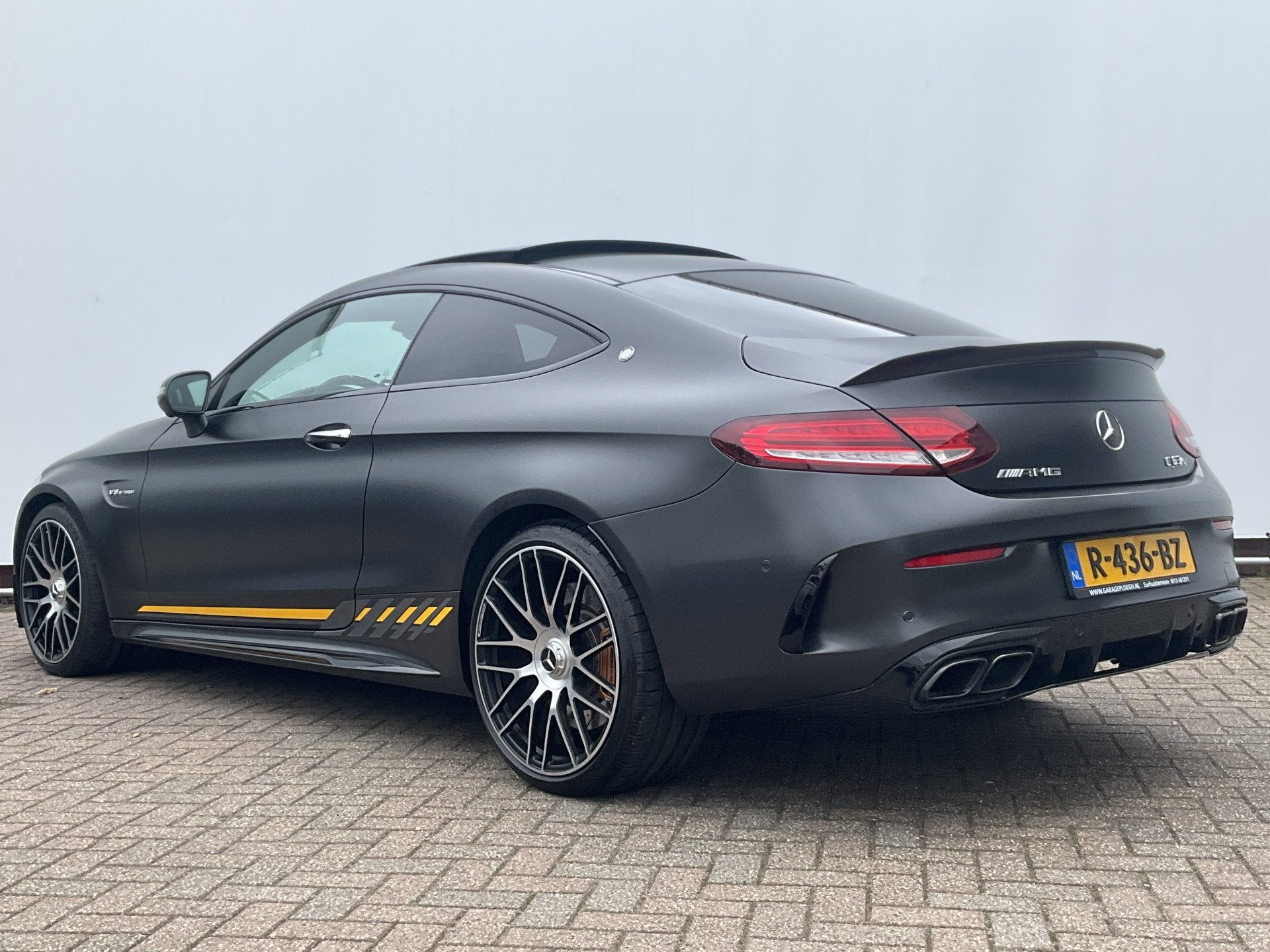 Foto 2 van Mercedes-Benz AMG C Coupé 63 S Final Edition NL-Geleverd *1