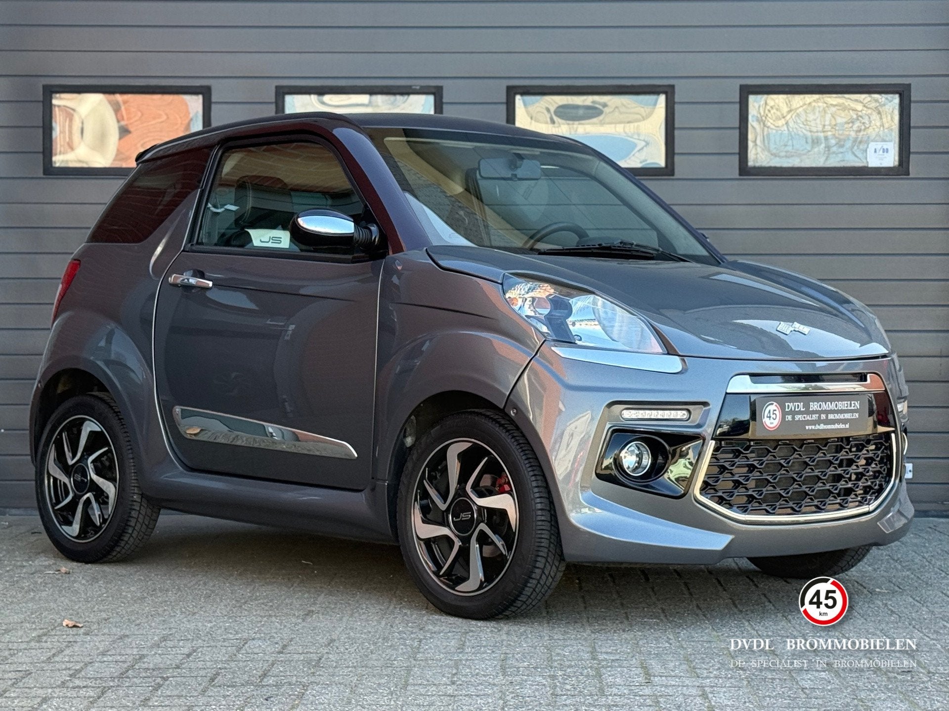 Ligier JS50 Club DCI Brommobiel 45km auto 2015 32dkm ZGAN!, Gebruikt, DVDL Brommobielen, Staarten 32
5281PL  Boxtel, NL, Info@dvdlbrommobielen.nl