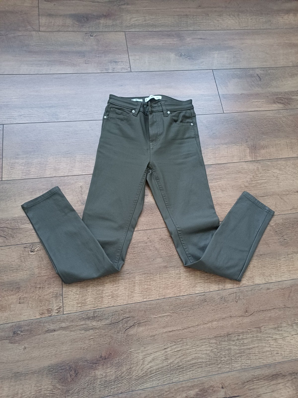 leuke groene mango stretch broek maat 34, Nieuw, Ophalen of Verzenden, Maat 34 (XS) of kleiner, Lang
