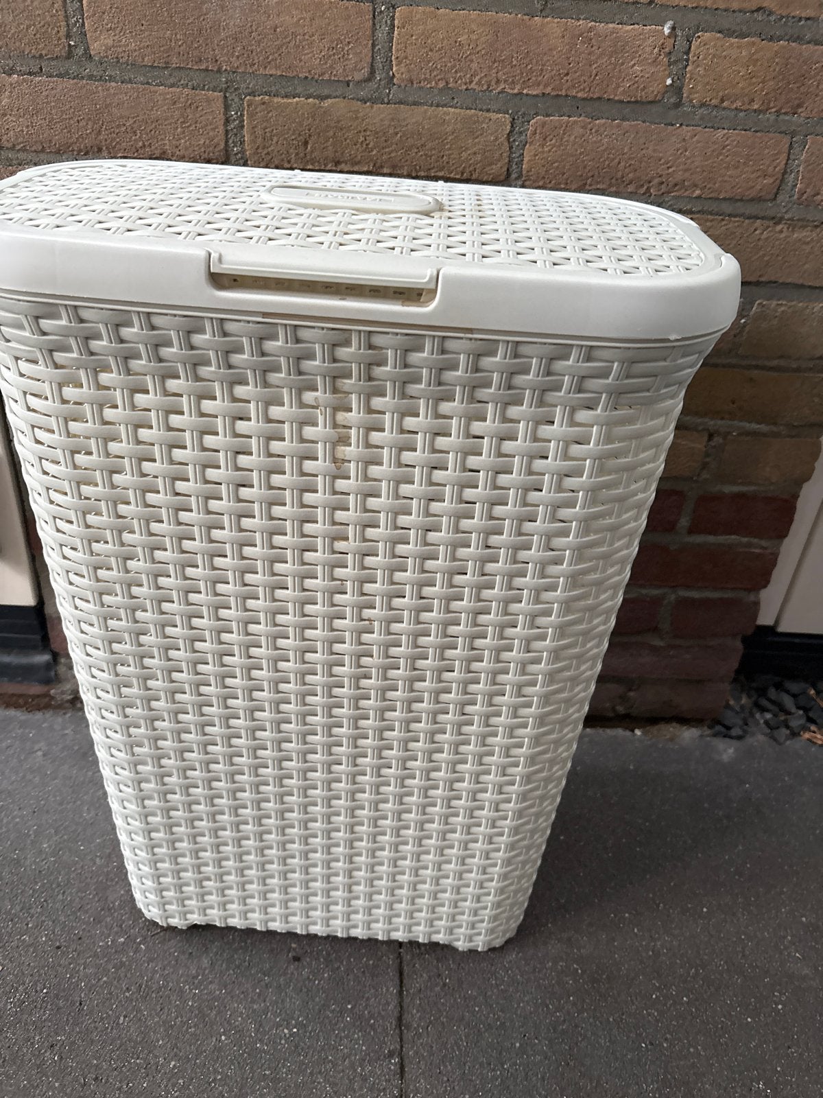 Curver wasmand, hoog en smal, nog in goede staat, Ophalen, Zo goed als nieuw, Wit, Kunststof