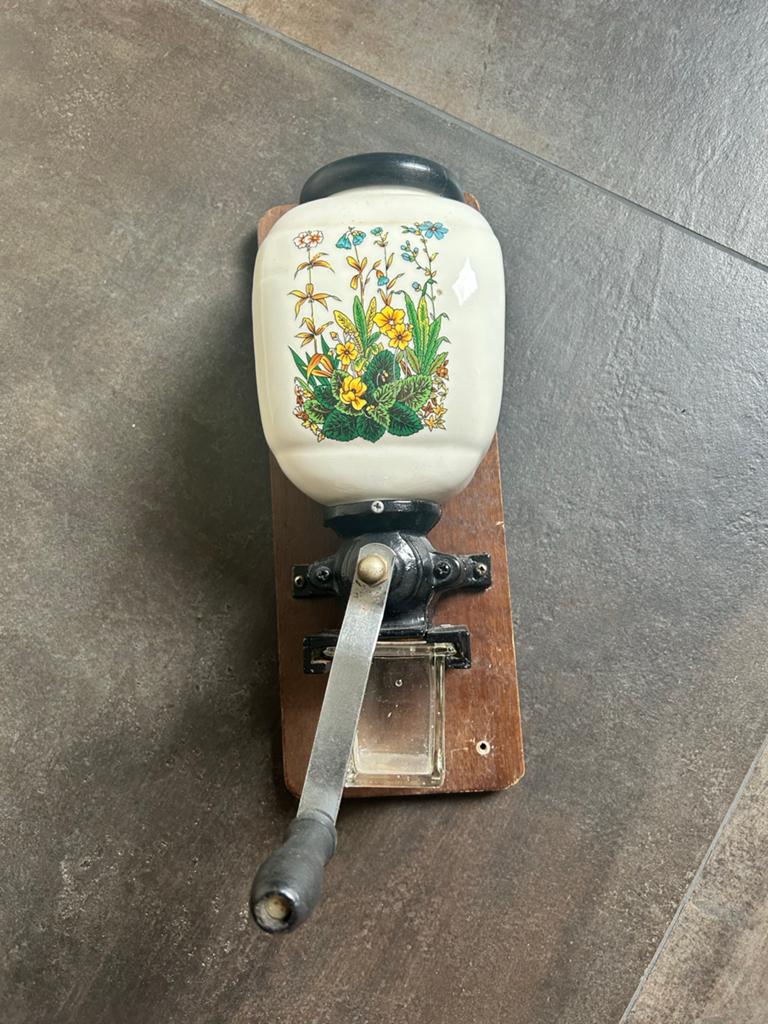 Vintage Italiaanse Wandkoffiemolen met Bloemenprint, Ophalen of Verzenden