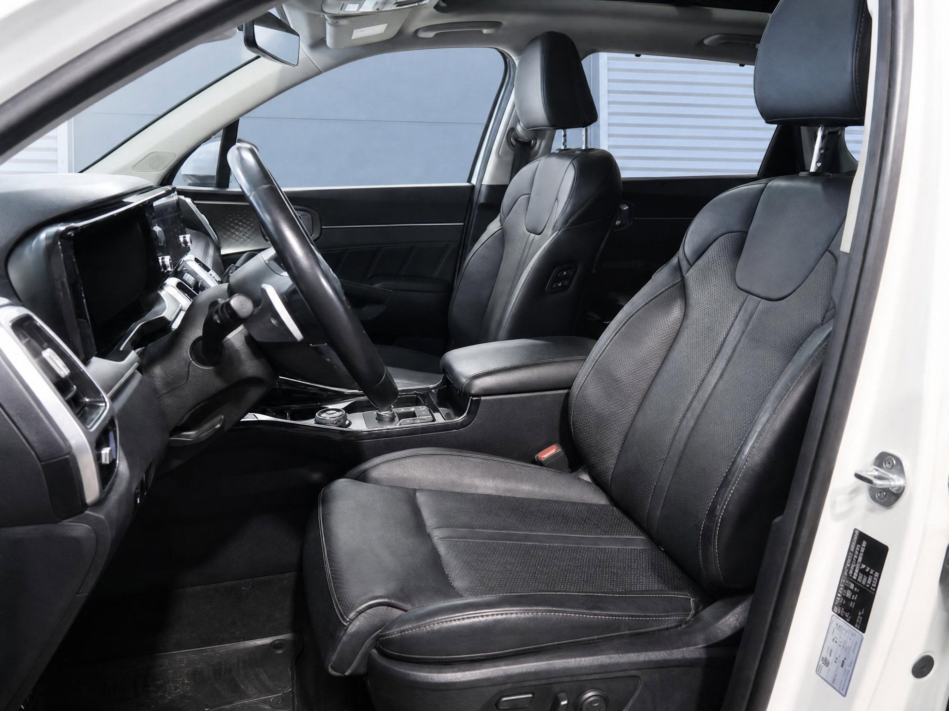 Foto 7 van Kia Sorento 1.6 T-GDI Plug-in Hybrid 4WD ExecutiveLine 7p. |
