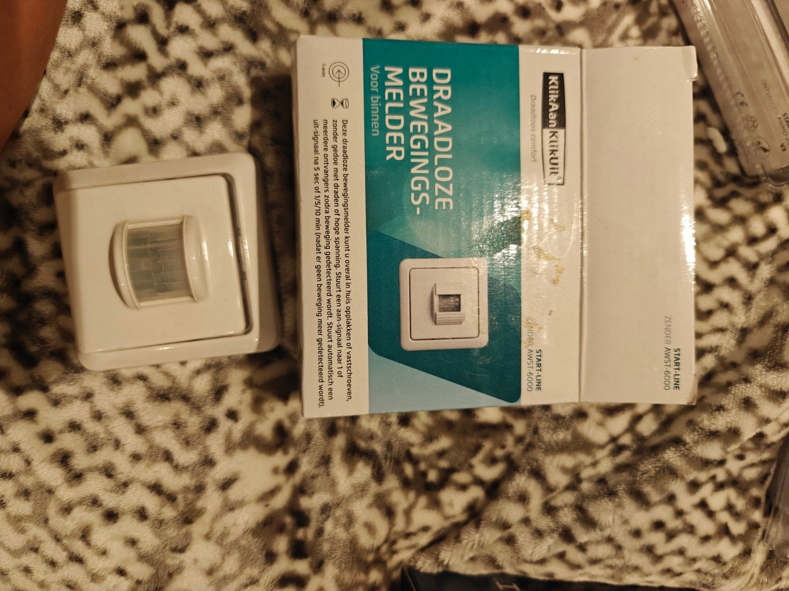 Draadloze bewegingsmelder zender AWST-6000 met doos, Detector, Sensor of Melder, Ophalen of Verzenden, Draadloos, Beweging
