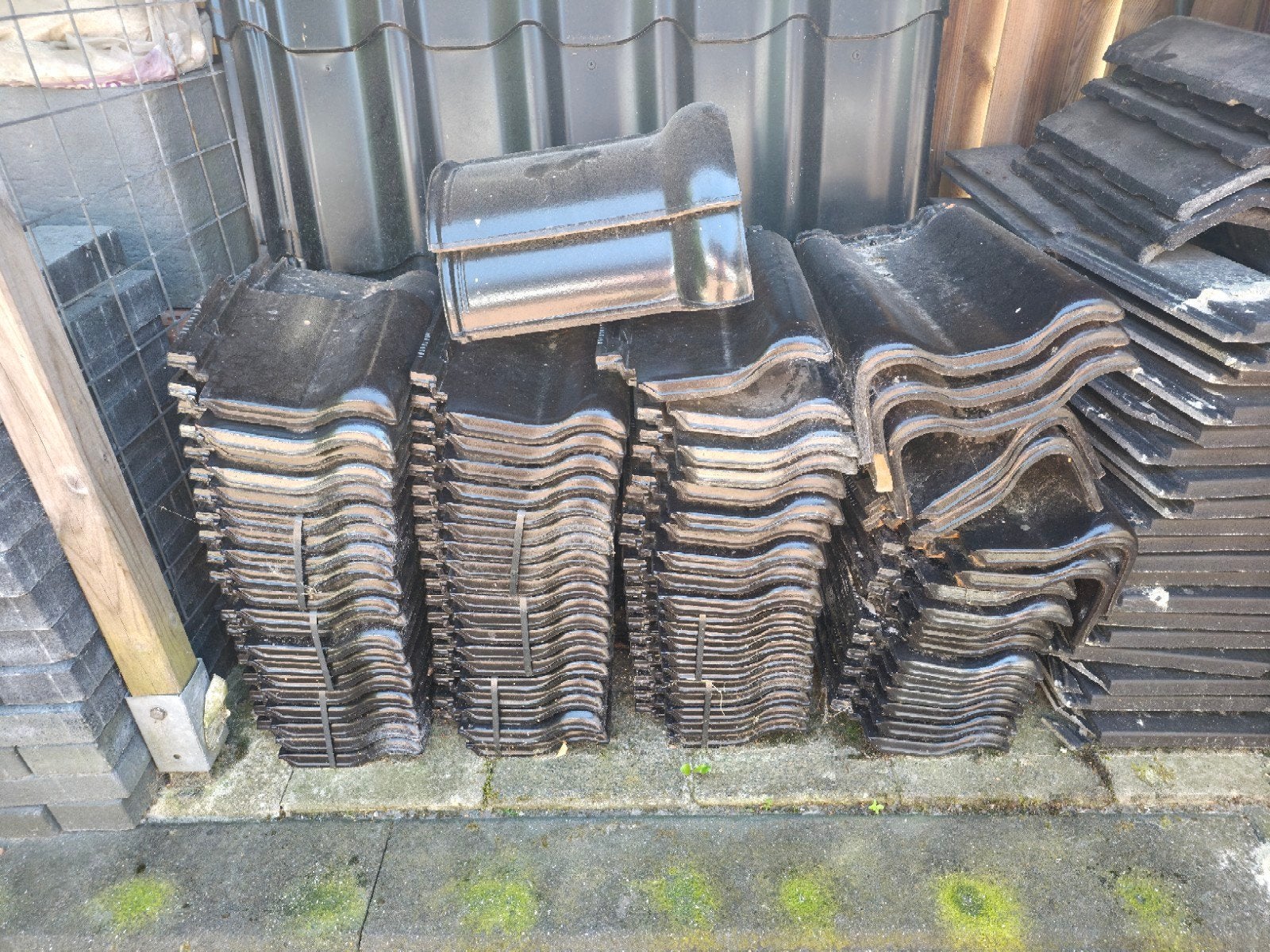 Koramic Alegra 12 dakpannen zwart edelengobe (nieuw), Doe-het-zelf en Verbouw, Ophalen, Steen of Klei, Zwart, Nieuw