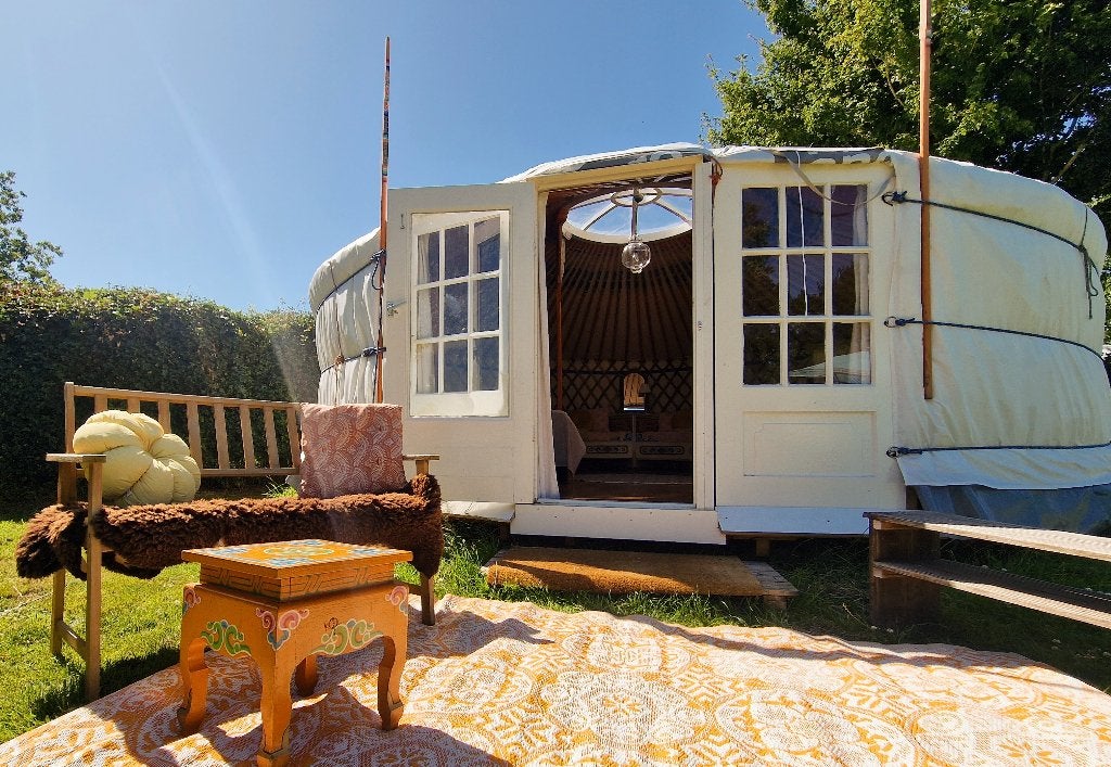 Winterverblijf in geïsoleerde yurt op camping bij sneek, Huizen en Kamers, Reahûs, Friesland, 1 kamers, 28 m²