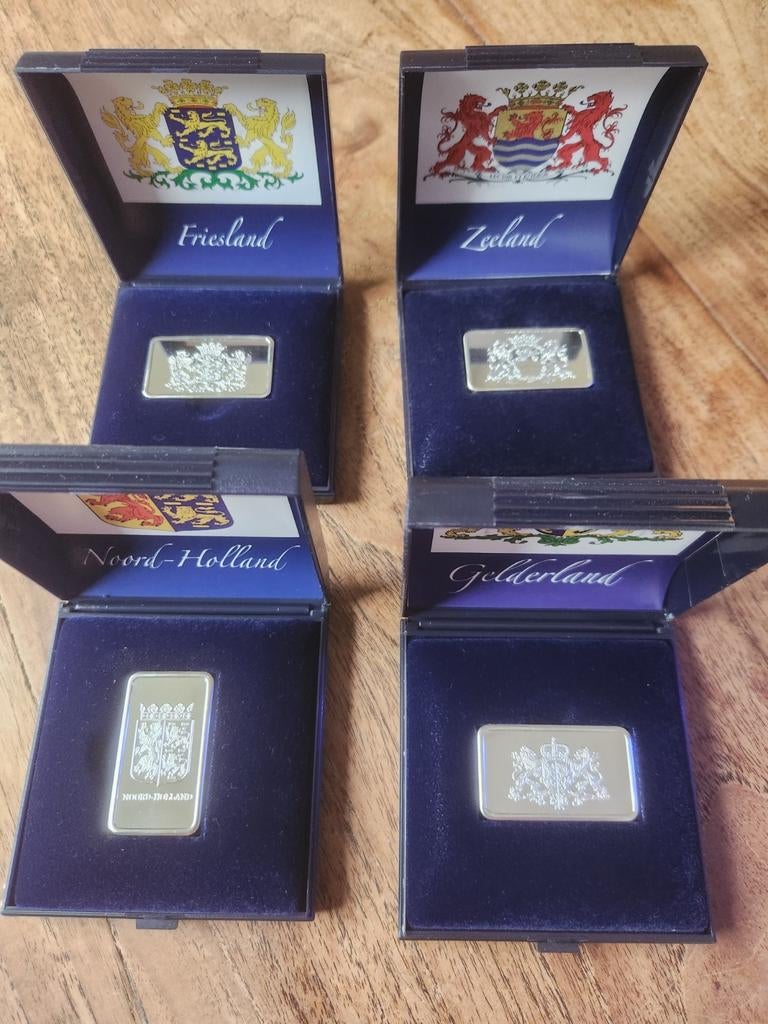 4 Schöne zilverbaartjes 1 ounce 999 zilver originele doosjes, Ophalen of Verzenden, Zilver