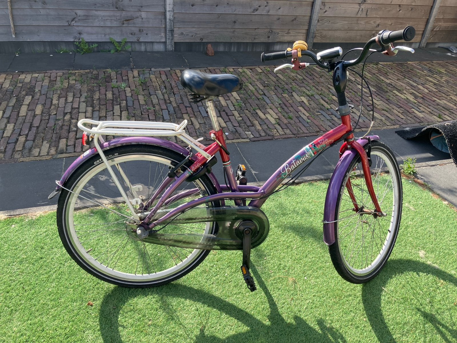 Batavus Meidenfiets 26 inch - Rijdt als een zonnetje!, Fietsen en Brommers, Fietsen | Meisjes, Ophalen, Gebruikt, 26 inch of meer