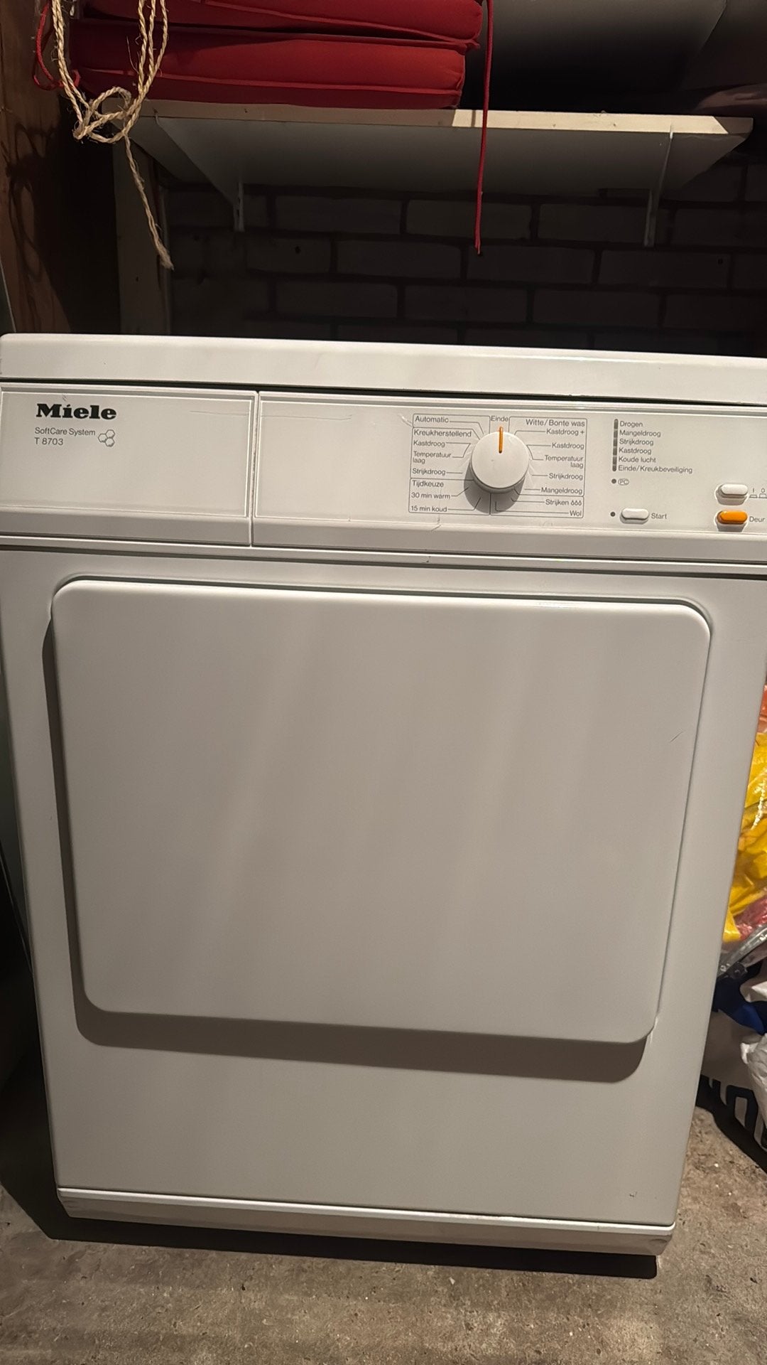 Miele softcare system T8703 droger met slang, Ophalen, 6 tot 8 kg, Gebruikt, Luchtafvoer