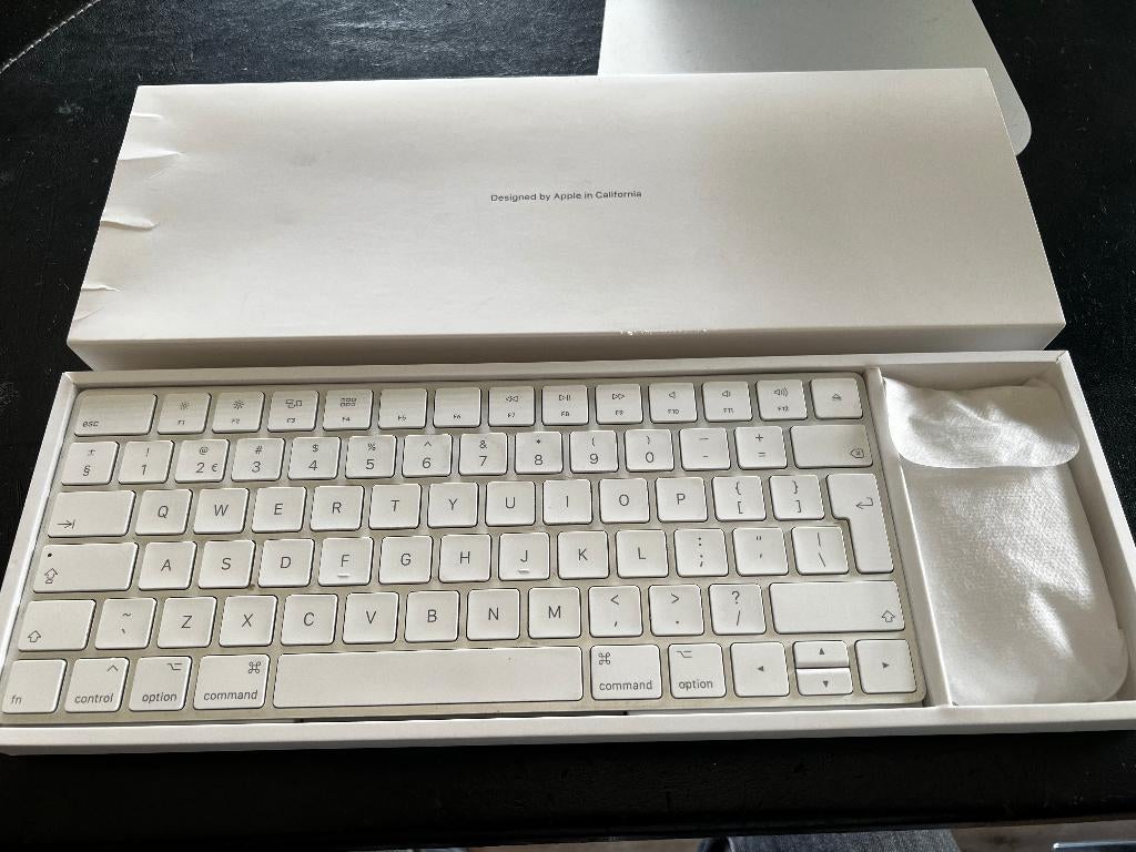 Apple Magic Keyboard + Magic Mouse, Computers en Software, Toetsenborden, Ophalen of Verzenden, Gebruikt, Toetsenbord en muis-set