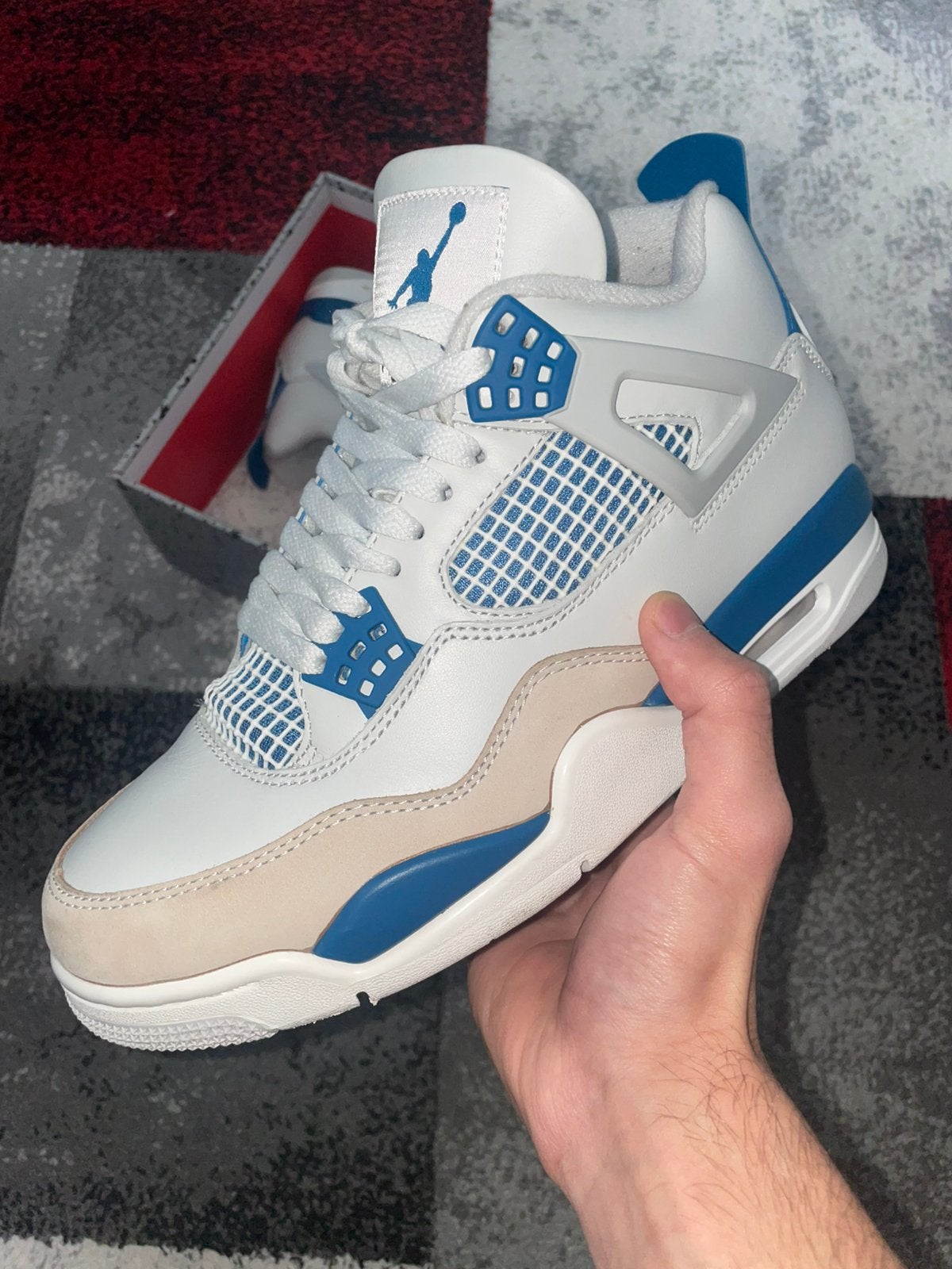 Air Jordan 4 Retro Military Blue Maat 42, Kleding | Heren, Schoenen, Ophalen of Verzenden, Zo goed als nieuw, Overige kleuren