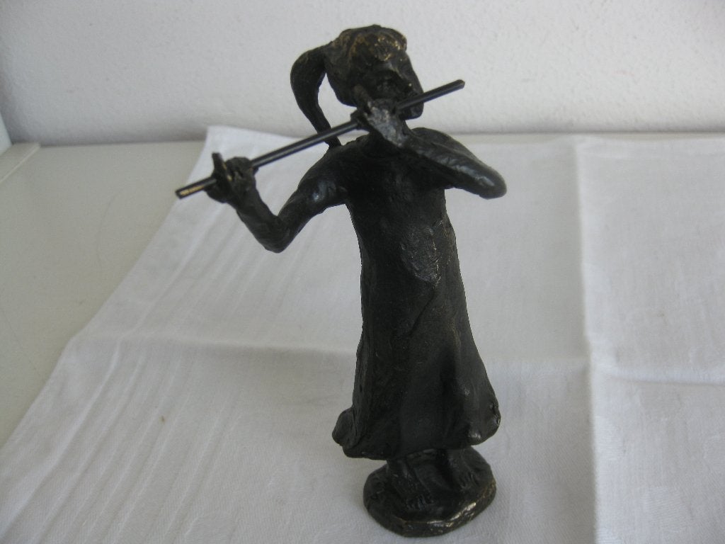 Bronzen beeldje van Corrie van Ammerlaan Niekerk,gesigneerd., Ophalen of Verzenden, Brons, Beeld