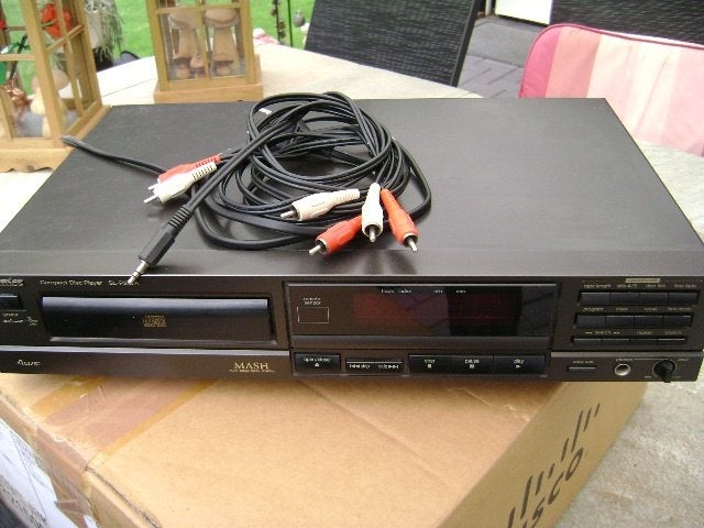 Technics cd speler model SL-P277A, Ophalen of Verzenden, Zo goed als nieuw, Technics