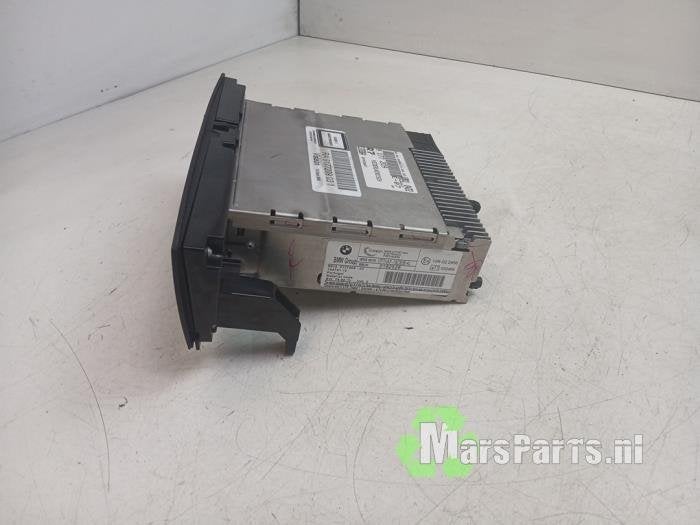 Radio CD Speler van een BMW 1-Serie, Gebruikt, -, -, Ophalen of Verzenden