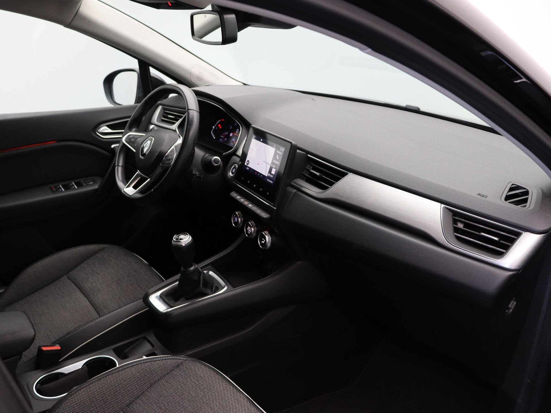Foto 13 van Renault Captur TCe 100pk Intens | Climate Control | Bose aud
