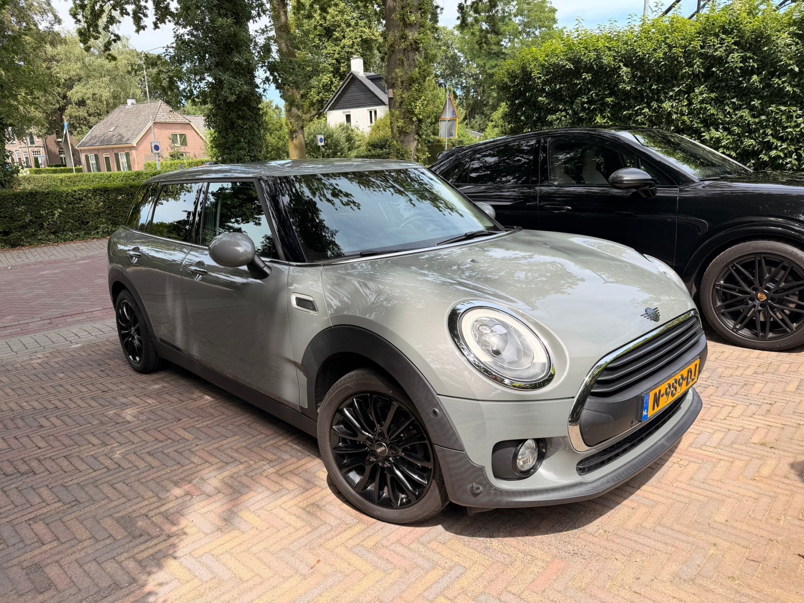 Mini Clubman 1.5 ONE AUT 2018 Moonwalk Grey Union Jack Xenon