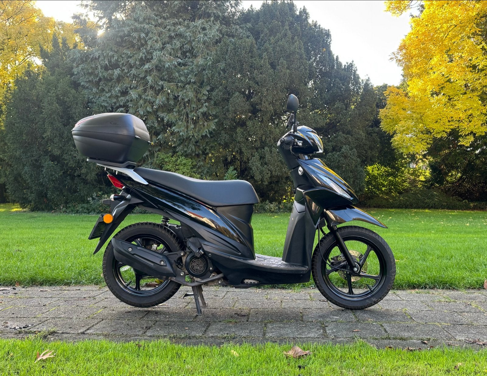 Suzuki Address 110 cc Zwart, Motoren, Scooter, Gebruikt, Particulier, 11 kW of minder