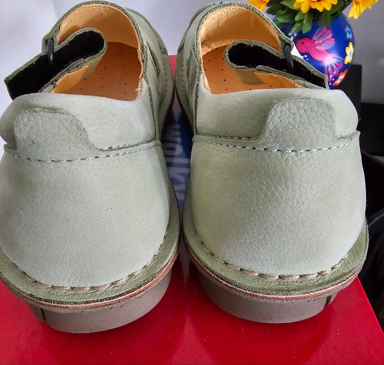 Wolky's, mintgroen suède, maat 39, nieuw., Wolky, Schoenen met lage hakken, Nieuw, Ophalen of Verzenden