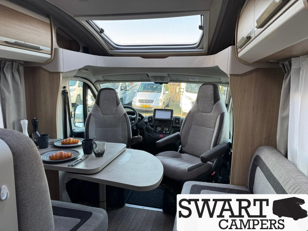Knaus Sky TI 650 MF, Zeer compleet, GRATIS STALLING, Caravans en Kamperen, Campers, Standaard zit, Fiat, 6 tot 7 meter, Bedrijf