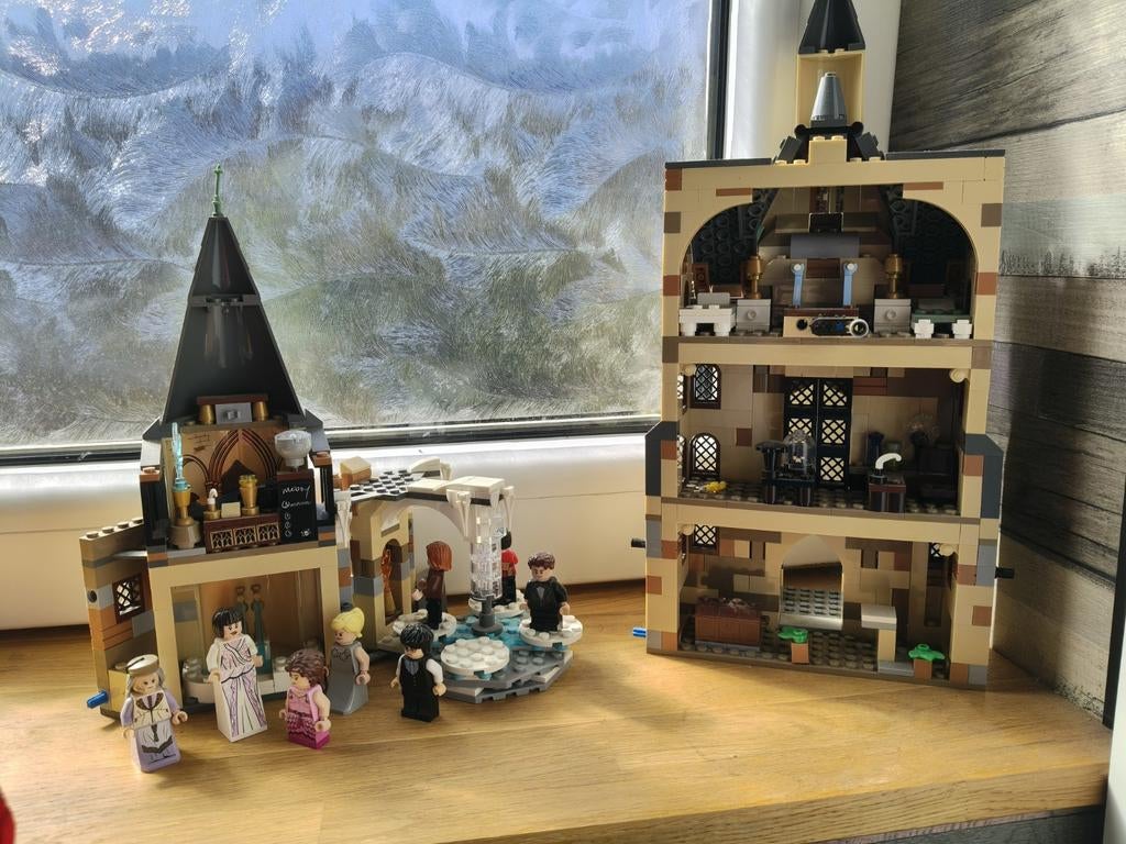 LEGO Harry Potter Zweinstein Klokkentoren & Kerstbal, Ophalen of Verzenden, Zo goed als nieuw, Overige merken