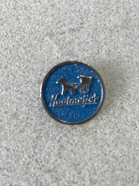 speldje Hooimeijer en Zonen, Verzamelen, Speldjes, Pins en Buttons, Ophalen of Verzenden, Zo goed als nieuw, Overige onderwerpen
